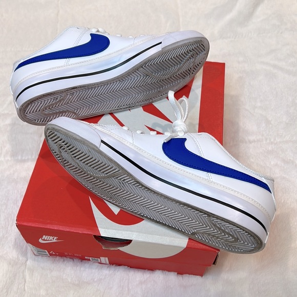 💙Nike Court Legacy (GS) Royal Blue/White Size 4Y Unisex in Like New Condition! - Picture 5 of 8
